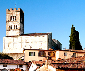 A Barga le Feste Natalizie cominciano con il famoso “Doppio dell’Immacolata”